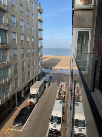 Exclusief Appartement In Hartje Zoute, Zonnig Terras Met Zeezicht Knokke-Heist Ngoại thất bức ảnh